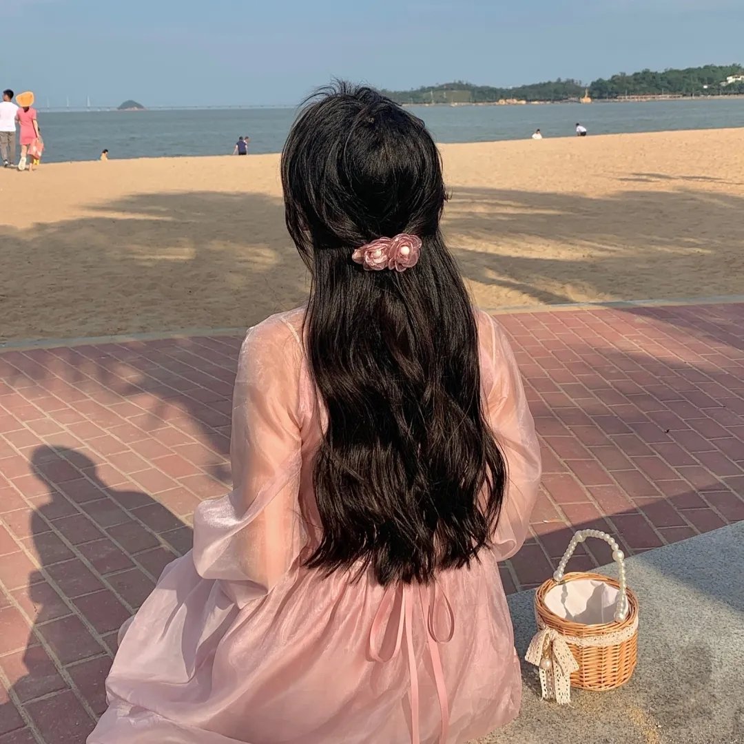 生活是条静静的河流